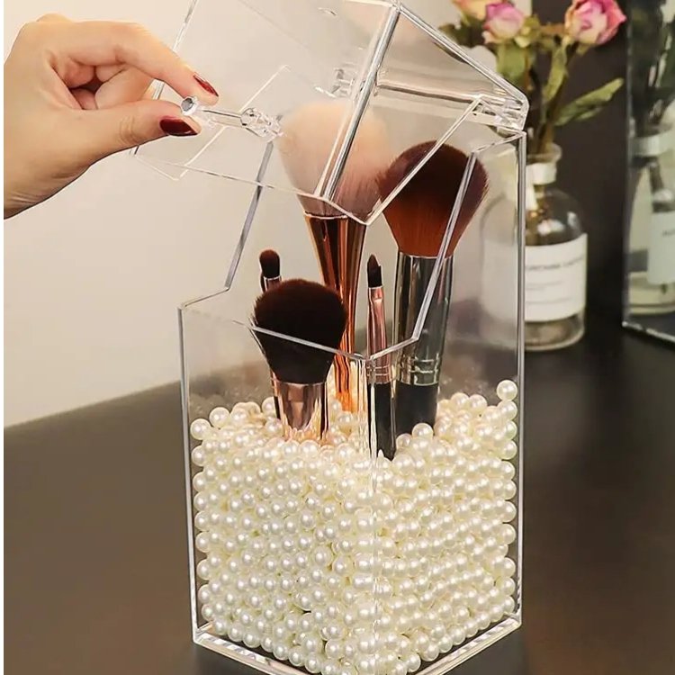 Elegant Acrylic Makeup Brush Container, Clear Makeup Brush Holder Standing on the Dressing Desk with Lid