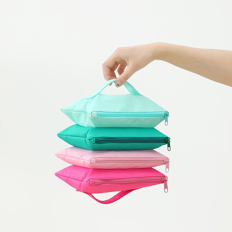 Personalized Expandable Make Up Organizers Nylon Clutch 6 Compartment Toiletries Bag Women Cosmetic Bag