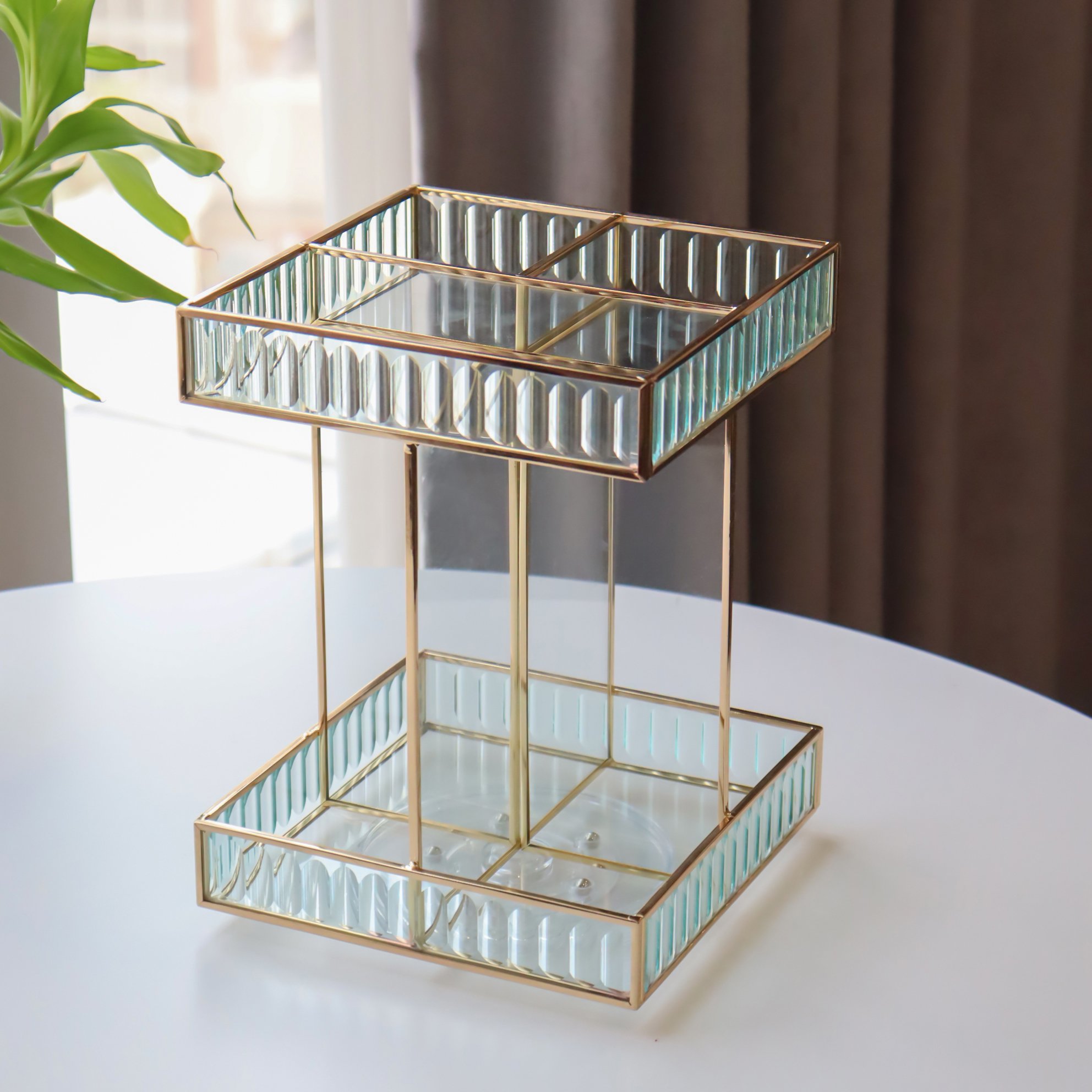 Rotating Makeup Organizers 360 Degree Cosmetic Skincare Lipstick Perfume Holder Organizer