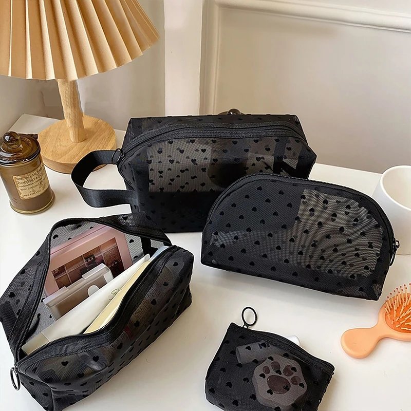 Portable Heart-Shaped Cosmetic Bags Makeup Storage Bag Women Outdoor Toiletries Organizer Skin Care Products Lipstick Organizers