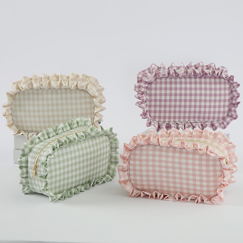 OEM ODM Customize Logo 4 Colors Sizes Zipper Soft Cotton Storage Gingham Cosmetic Organizers Portable Travel Ruffle Makeup Bag