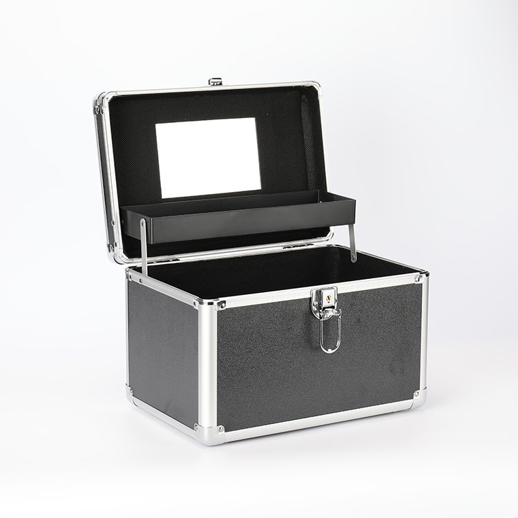 China Custom logo Portable aluminum nail polish storage case carrying cosmetic case with lock