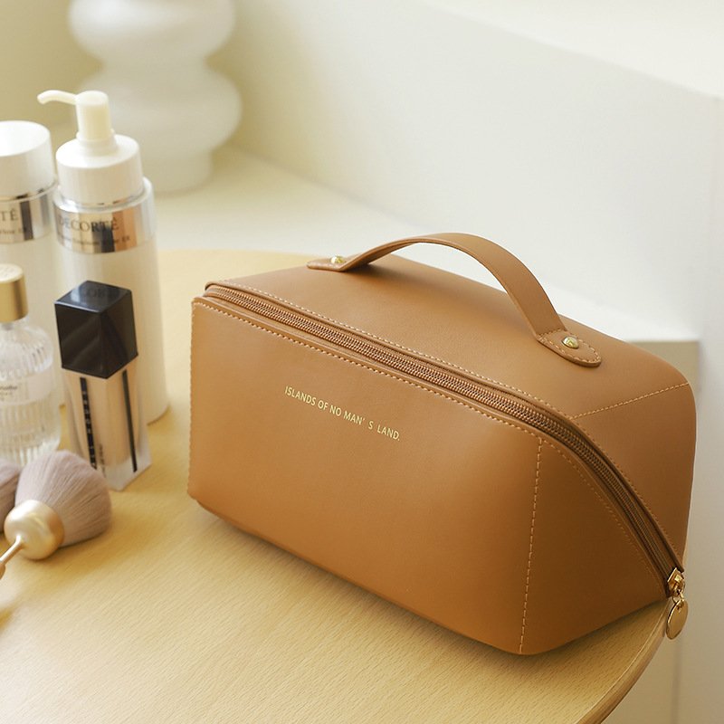 2022 Large Capacity Portable Travel Storage Bags Travel Convenient Handle Clutch PU Cosmetic Bags for Women