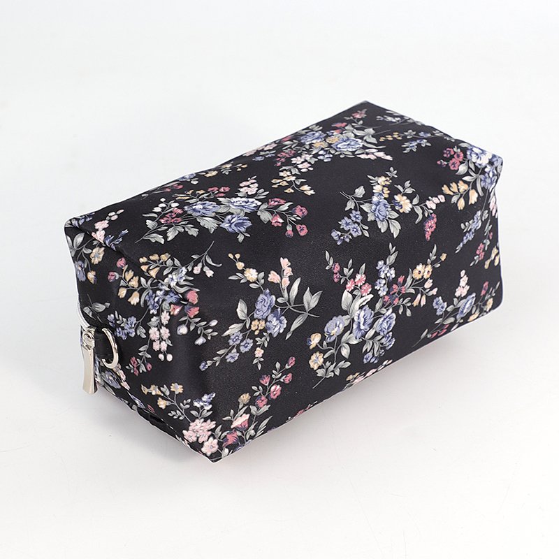 2024 custom Floral print design Zipper travel portable cosmetic Organize Black polyester makeup bag