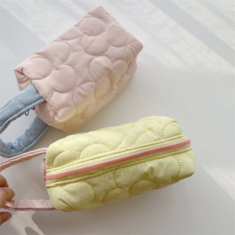 Custom Logo Soft Quilted Padded Top-handle Bag Cosmetic Case Polyester Makeup Bags Women Travel Toiletry Bag