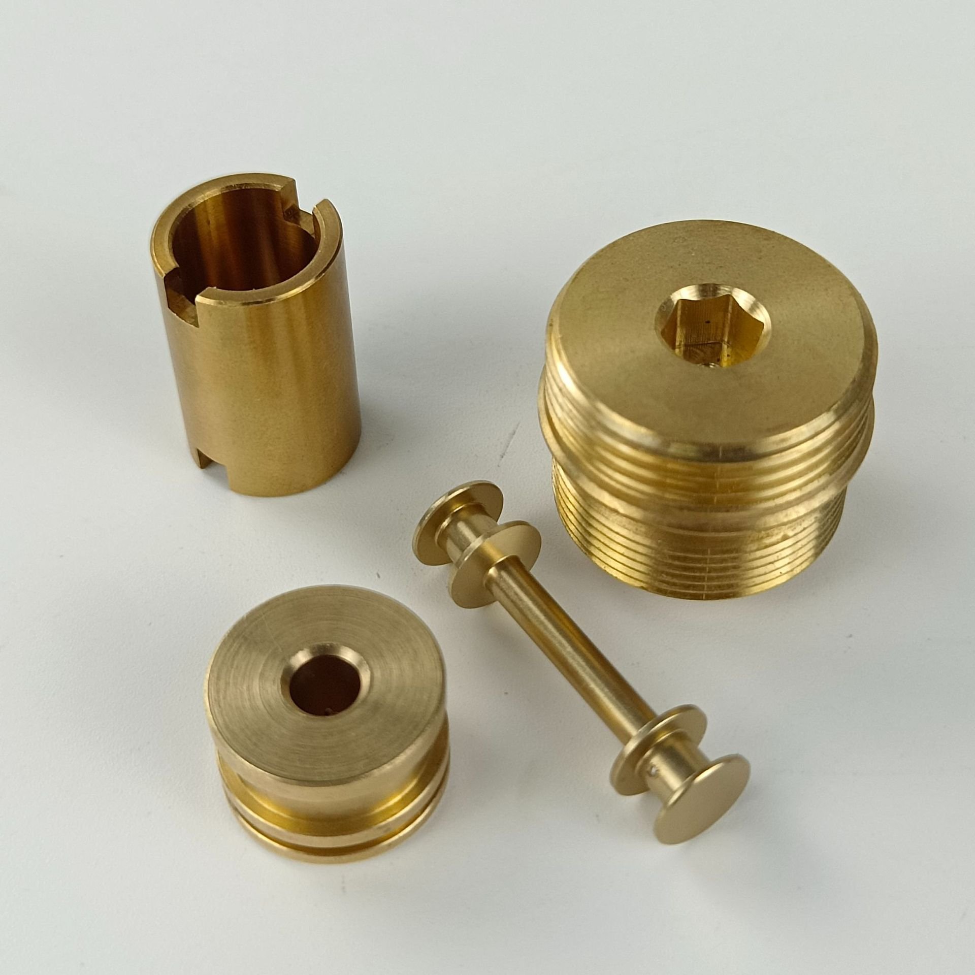 Precision CNC Metal Machining Services Supplier