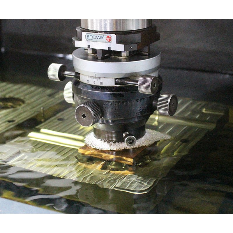 Custom Made High Precision Brass Stainless Steel Aluminum Metal Parts CNC Turning Milling Machining Service