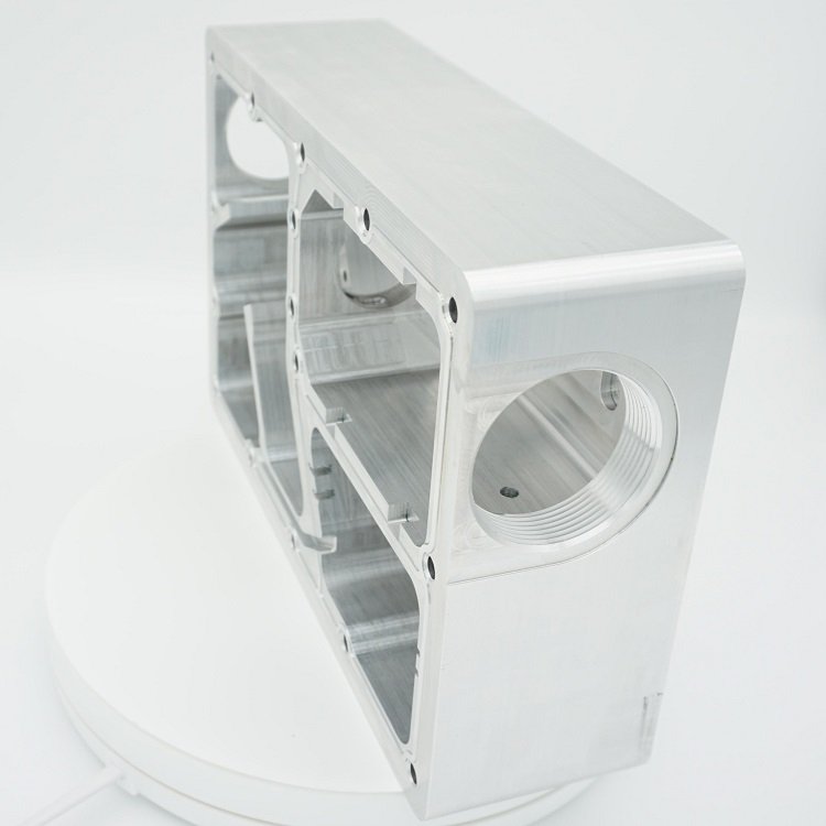 cnc machining service custom aluminum fabrication service