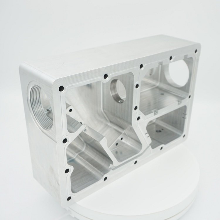 cnc machining service custom aluminum fabrication service