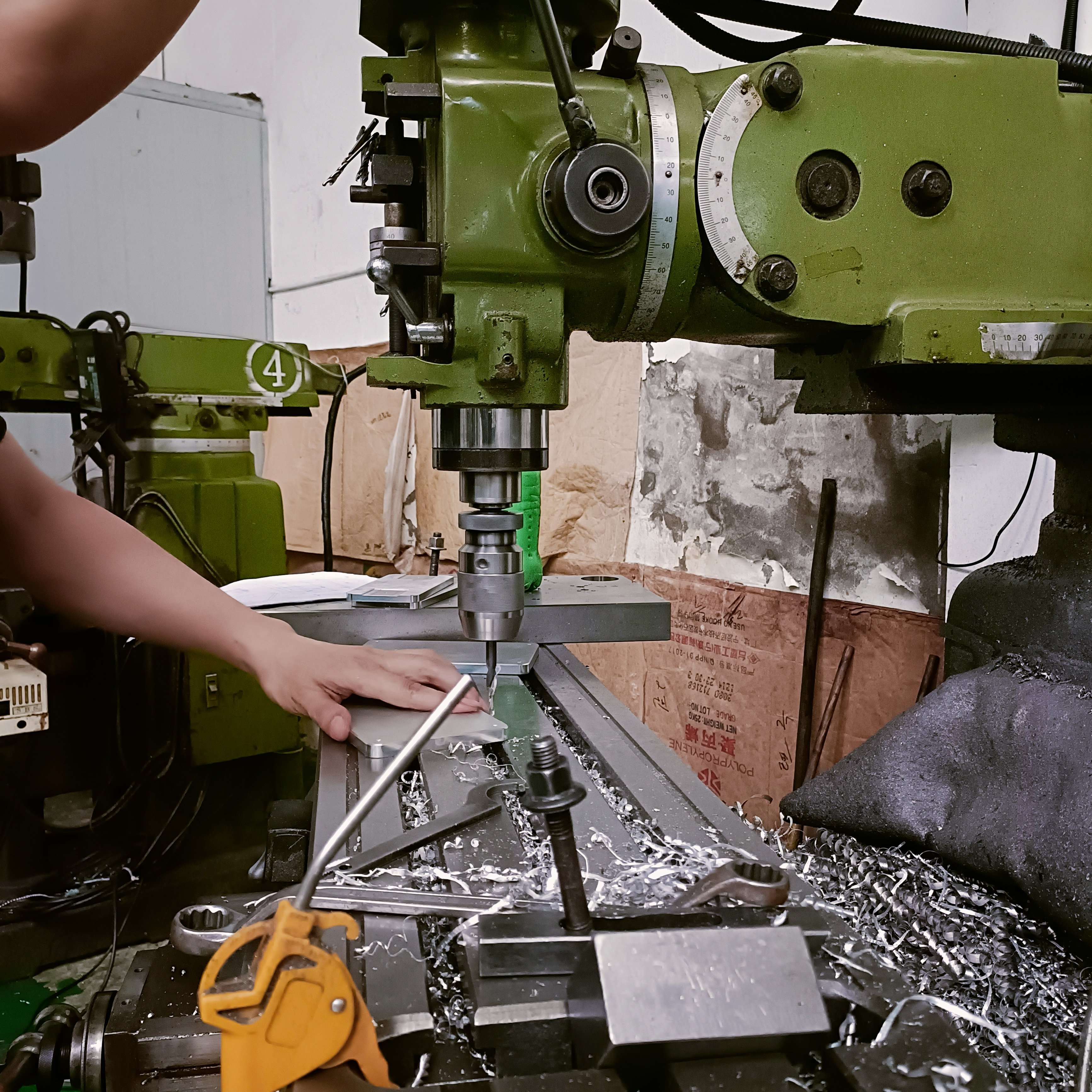 Customized precision sheet metal manufacturing OEM customized metal CNC machining services