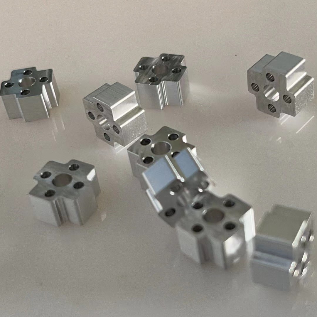 Medical Accessory Parts Aluminum Cnc Turning Milling Cnc Machining Services 5Axis Cnc Milling Turning Machining Service