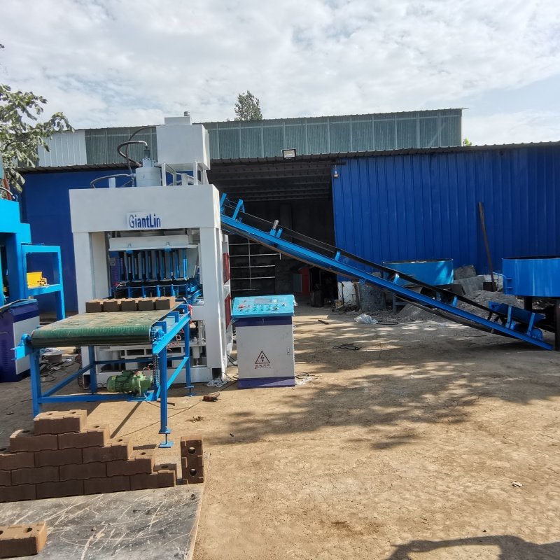 SYN5-5 interlocking brick making machine automatic soil brick machine price