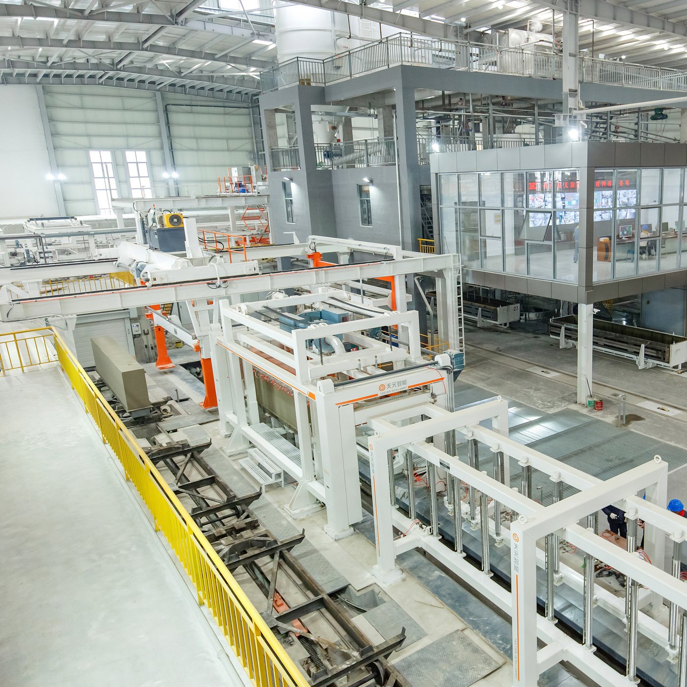 fly ash brick making machine from China Teeyer Intelligent