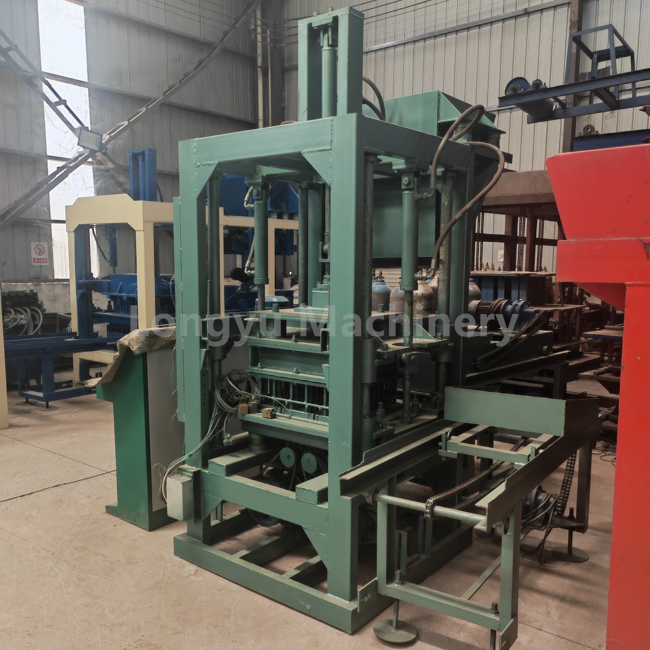 Longyu LY3-15 Automatic Brick Making Machine hollow blocks machine Concrete brick making machinery