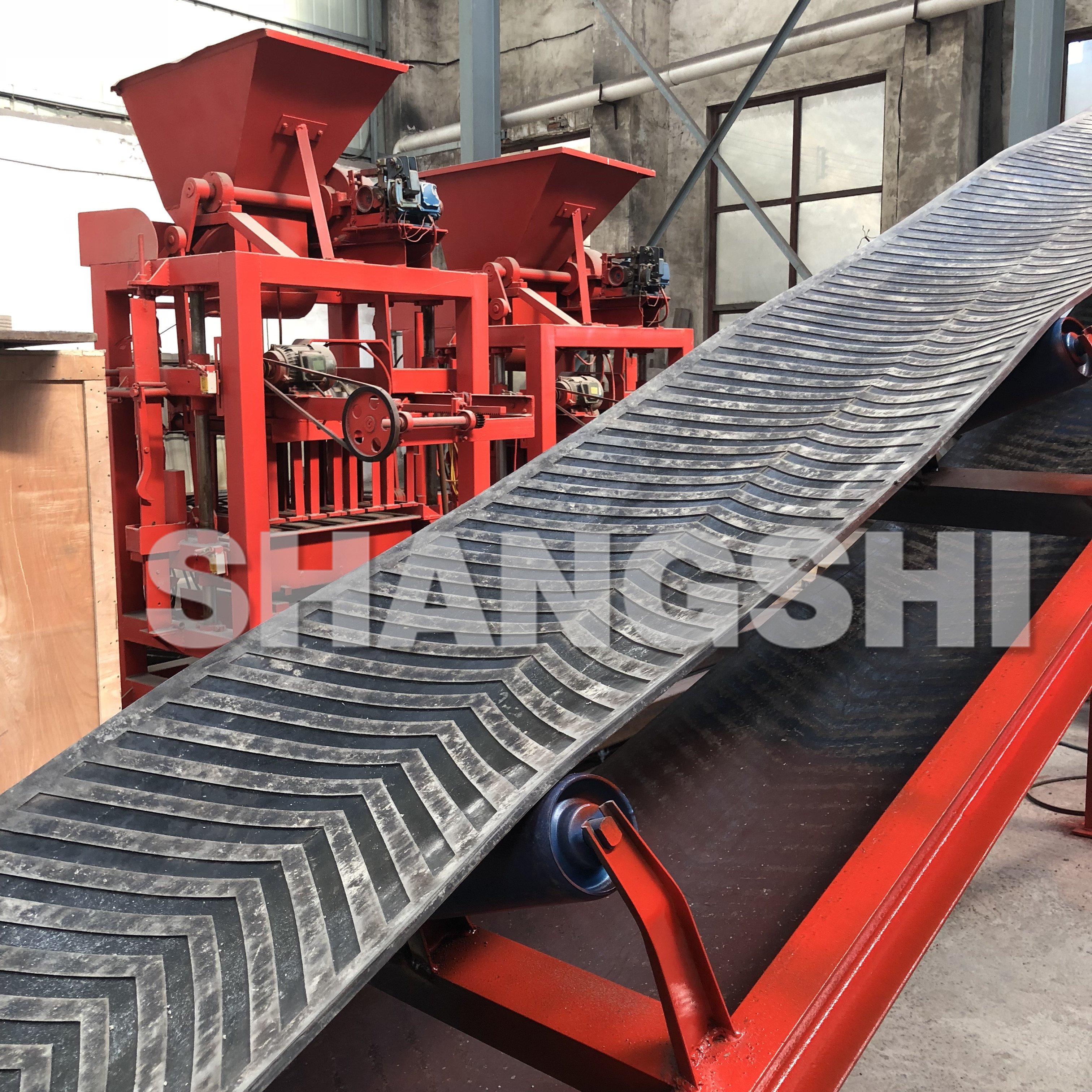QTJ4-40 complete set machine for making concrete blocks auto brick making machine