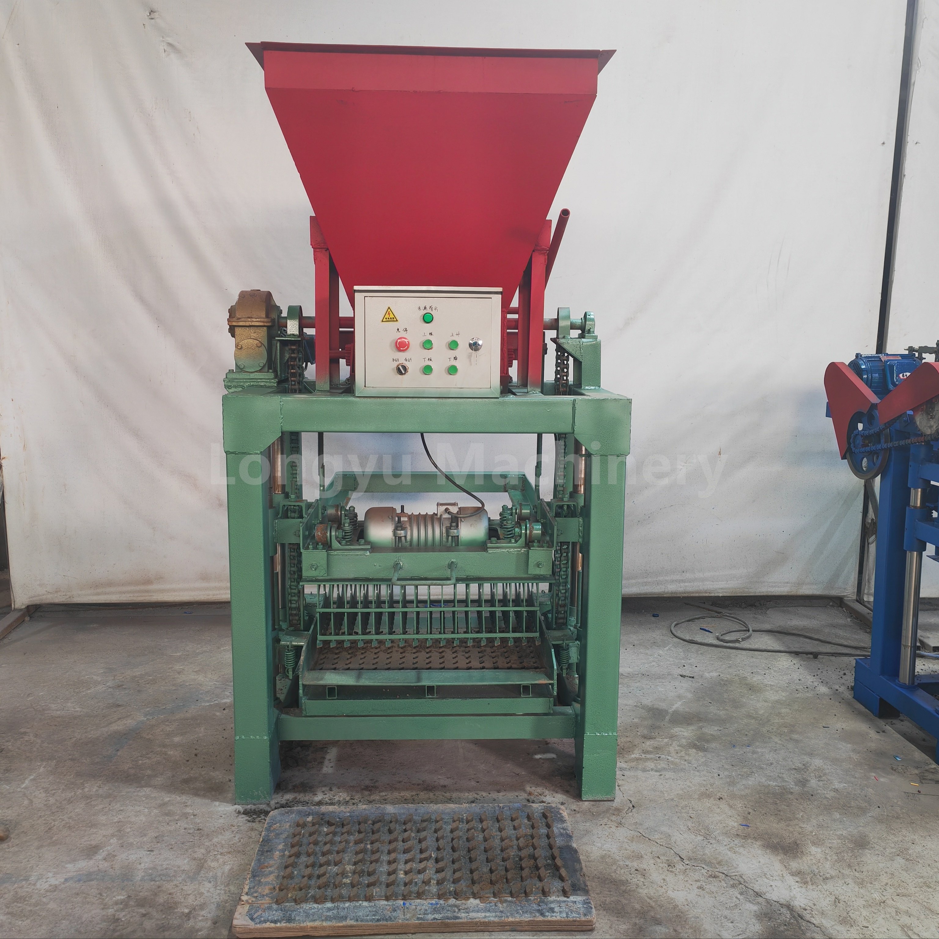 Hydraulic Interlock Brick Mold Interlocking Block Paver Soil Clay Interlocking Brick Making Machine