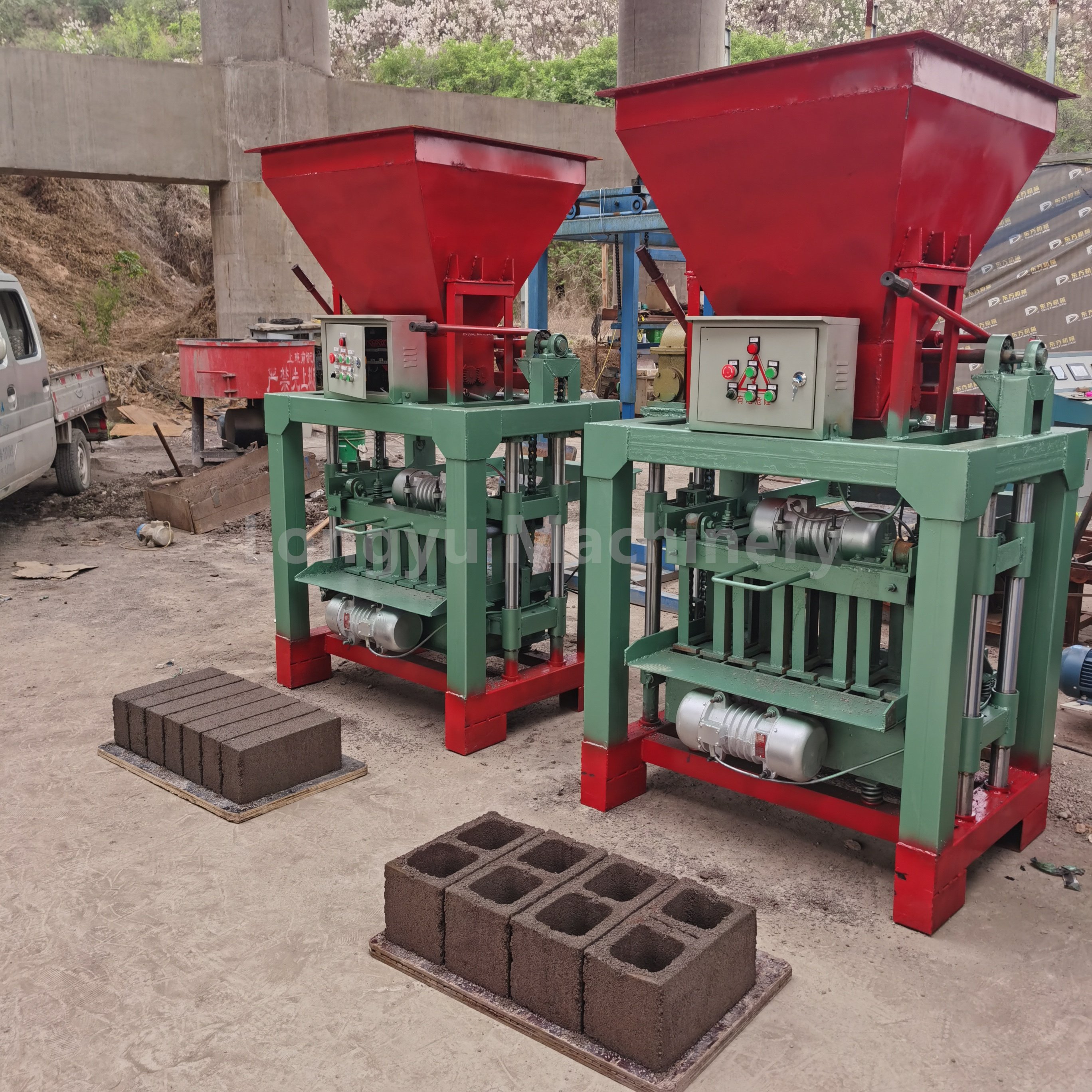 Hydraulic Interlock Brick Mold Interlocking Block Paver Soil Clay Interlocking Brick Making Machine