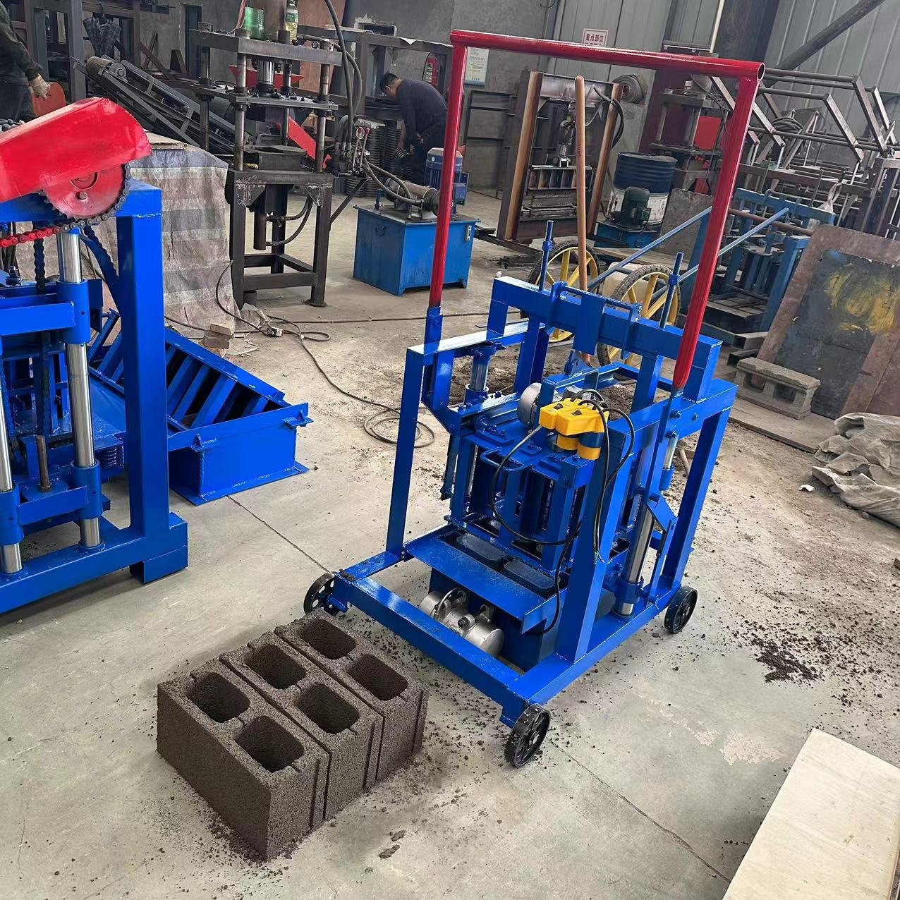 2-45B Semi-Automatic Direct Push Brick Machine Produces Many Types Concrete Cement New Engine Mold Also Produces Cement Blocks