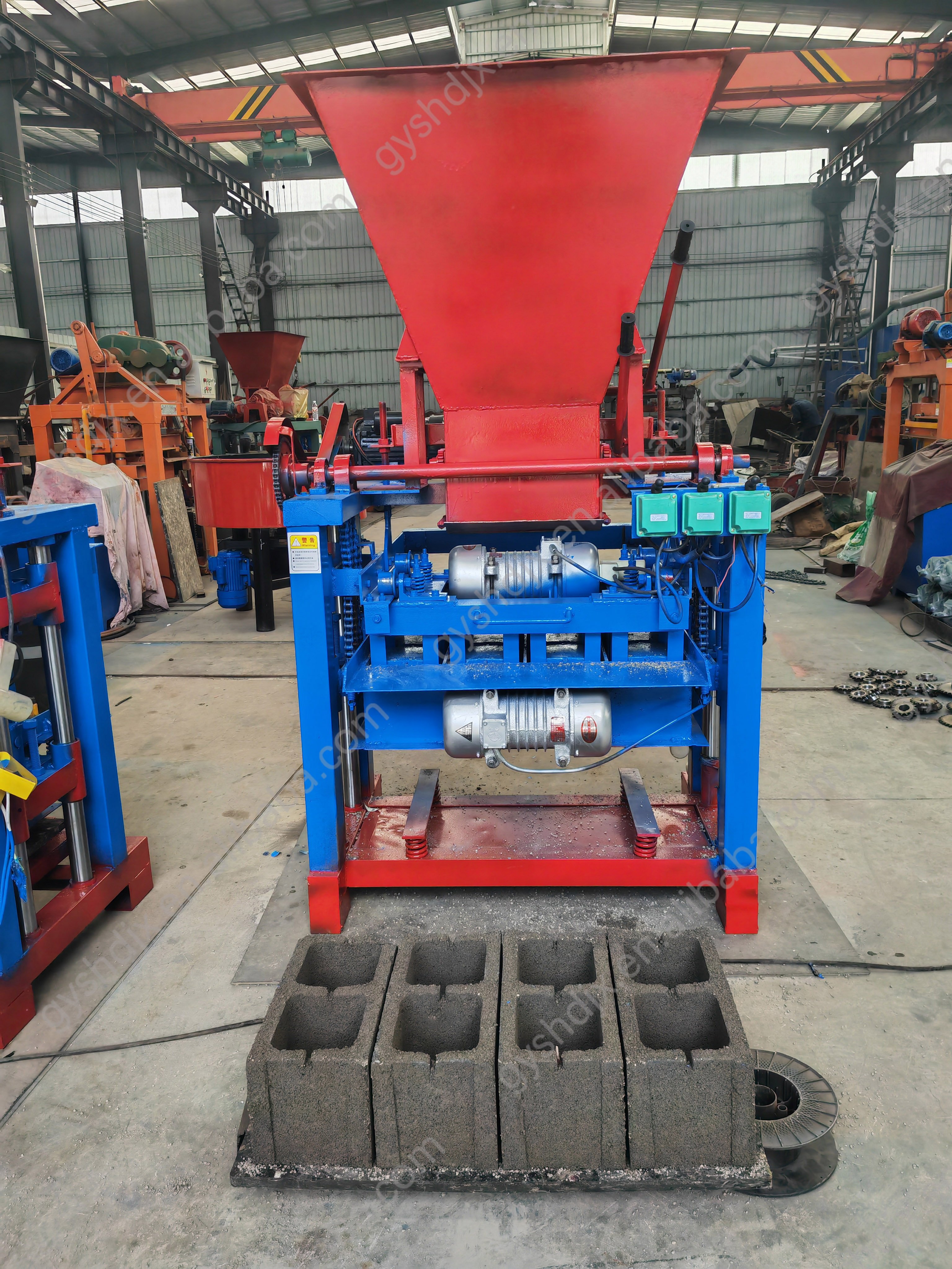 Automatic Concrete Cement Hydraform Brick Making Machine Solid Fly Ash Hollow Block Mold Machinery Hot Sale In Mozambique