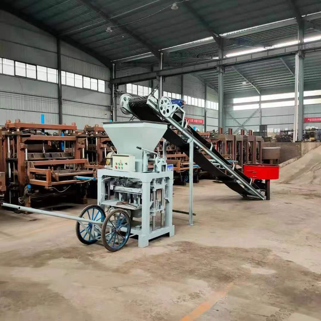 Recycled plastic bricks making machine