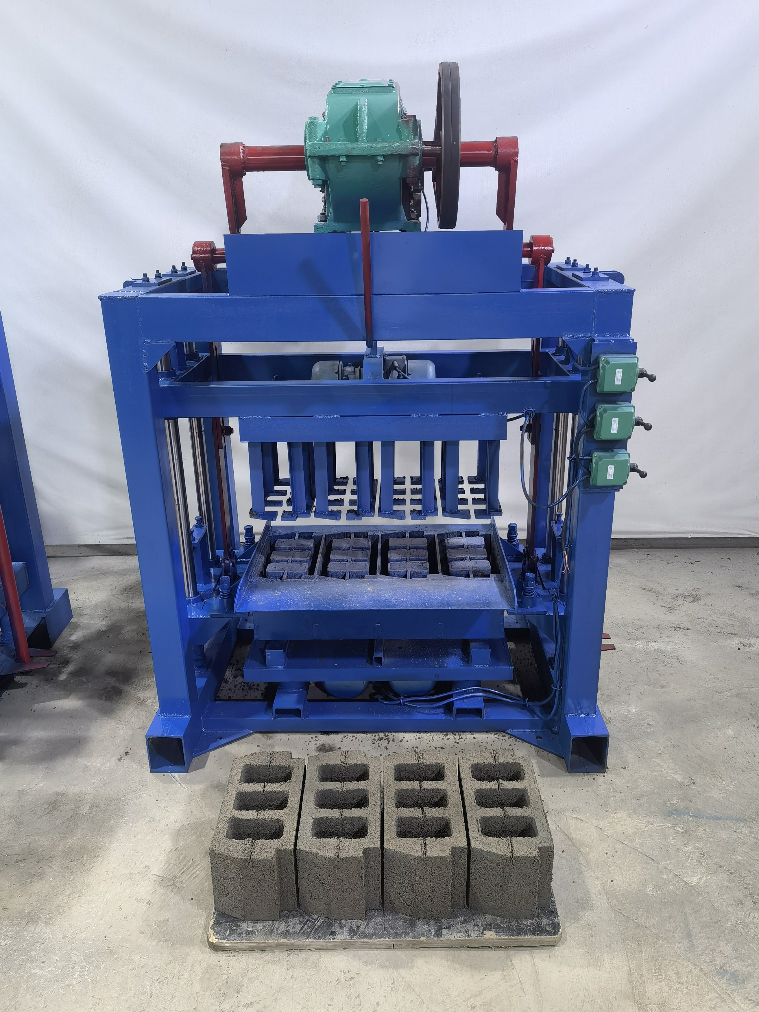 Semi Automatic Hollow Brick Machinery KX4-40 Concrete Block Making Machine For Brick Factory Hot Sale