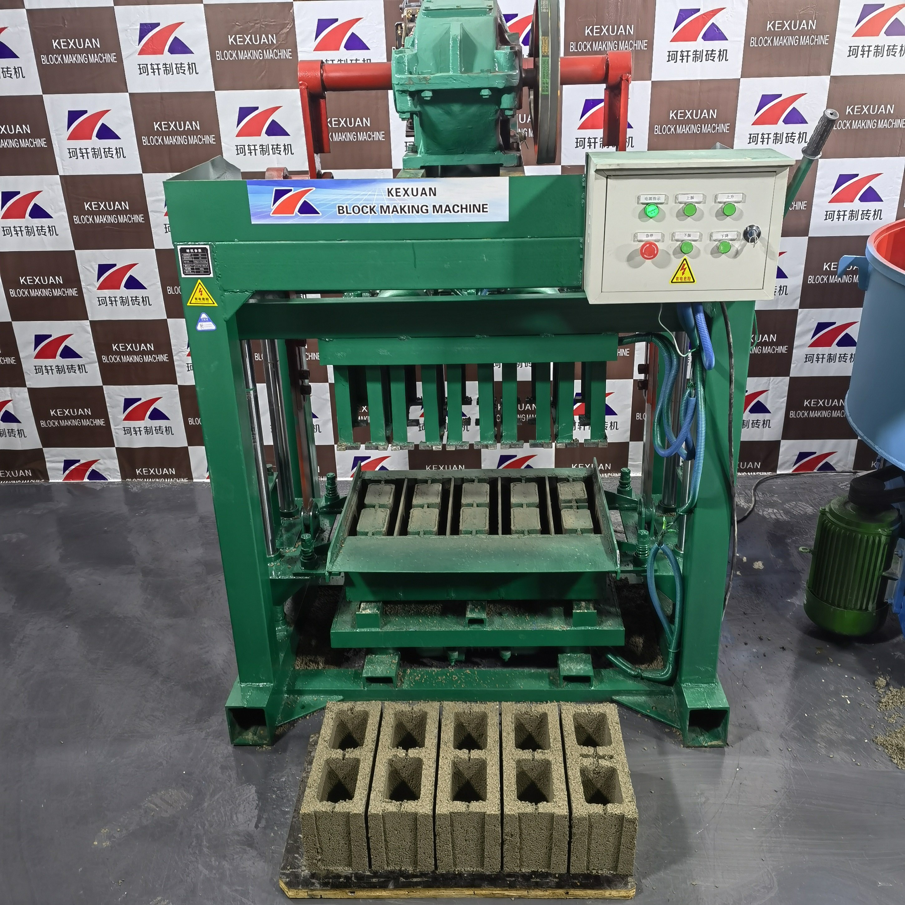 Semi Automatic Hollow Brick Machinery KX4-40 Concrete Block Making Machine For Brick Factory Hot Sale