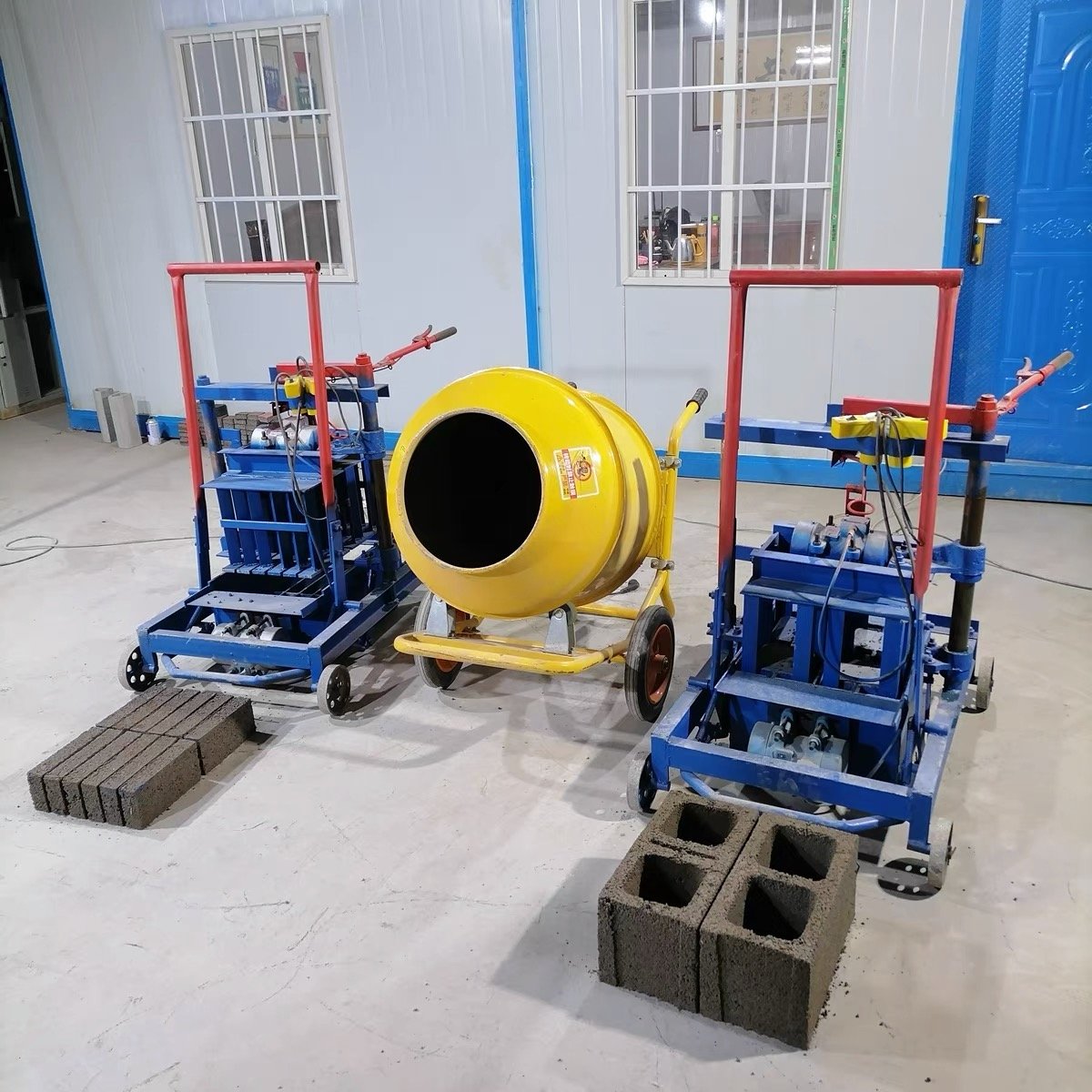 Manual Hollow Brick Block Maker Brick Block Making Machine
