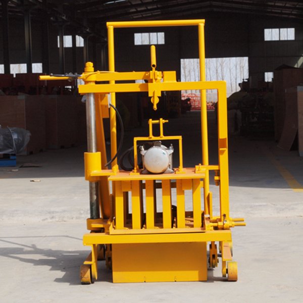 Factory Customized Egg Laying Block Making Machine Qt40-3c Single Brick Machine