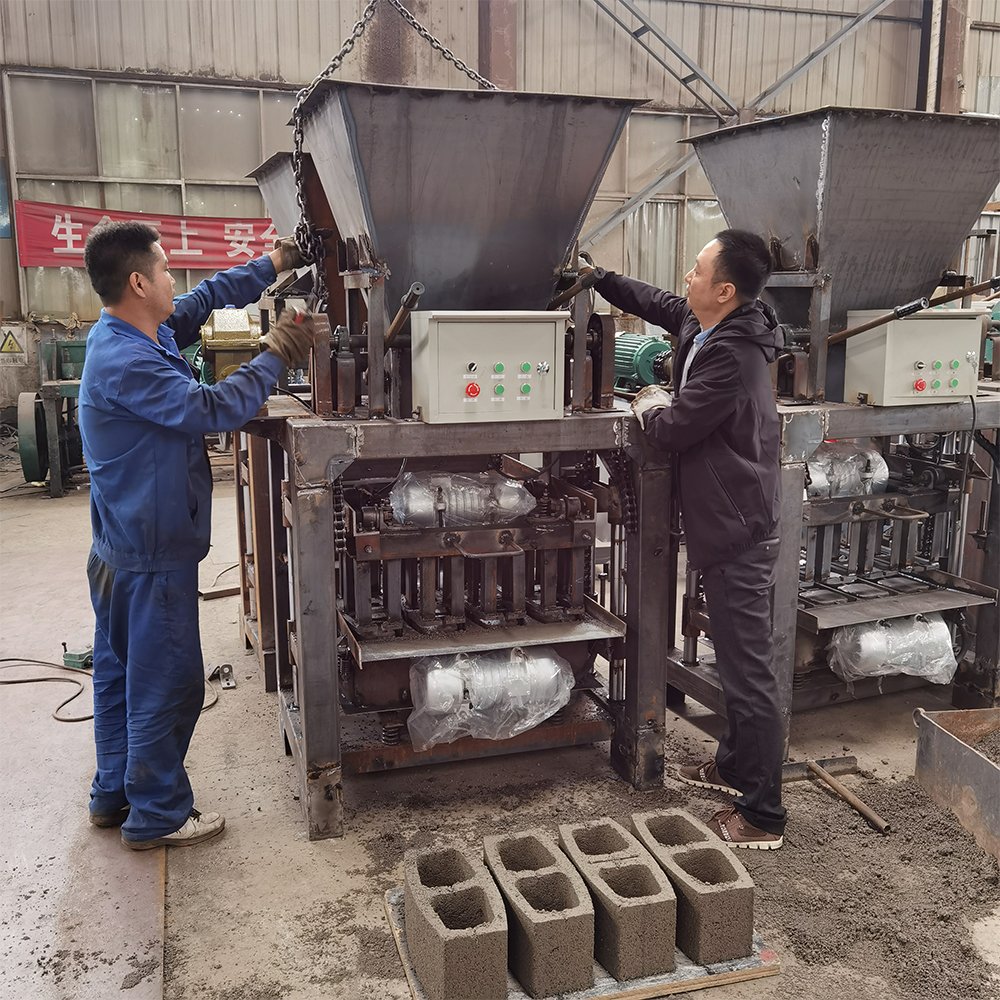 High quality automatic cement brick machine hollow solid brick making machine production line Easy to operate