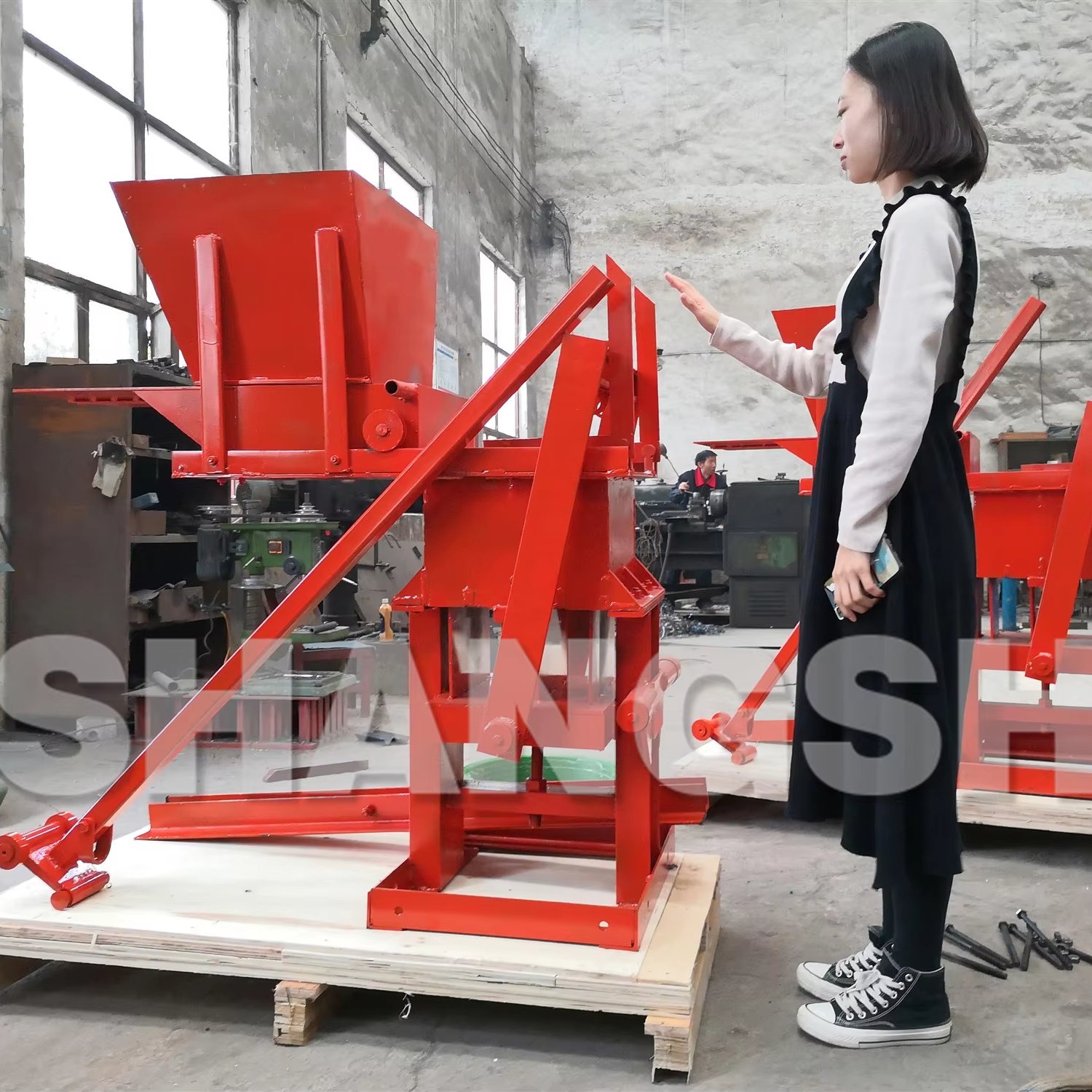Low investment high profit business automatic cement brick block making machine Price