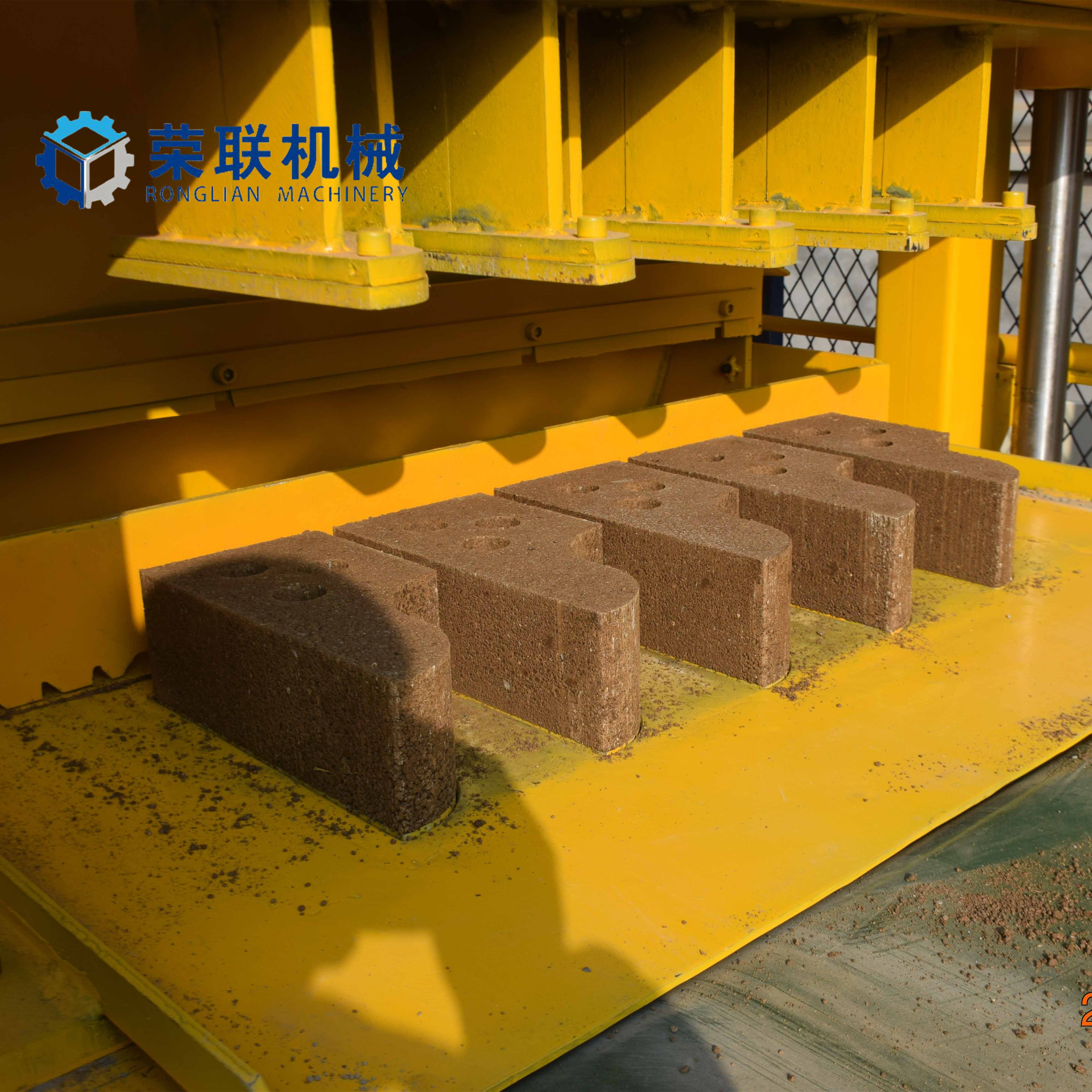 High Productivity RL5-10 Clay Chain Brick Making Machine for Sale