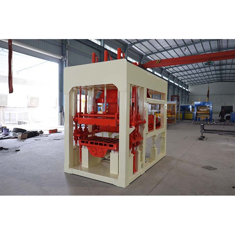 QT12-15 Concrete production brick machine is used for sidewalk brick manufacturing