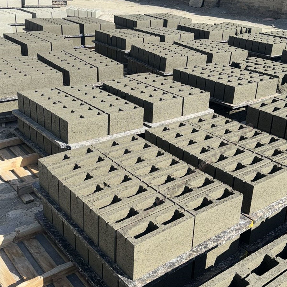 QT4-16 fully automatic face brick making machine south africa