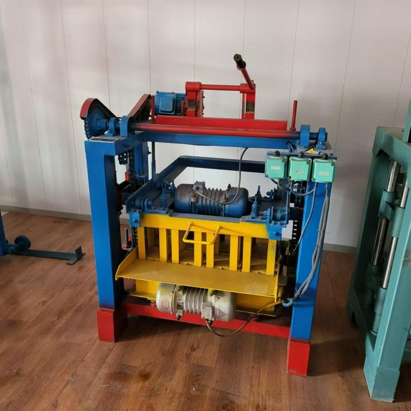 Automatic Hollow Sand Paving Laying Moulding Concrete Paver Block Cement Brick Making Machine Price
