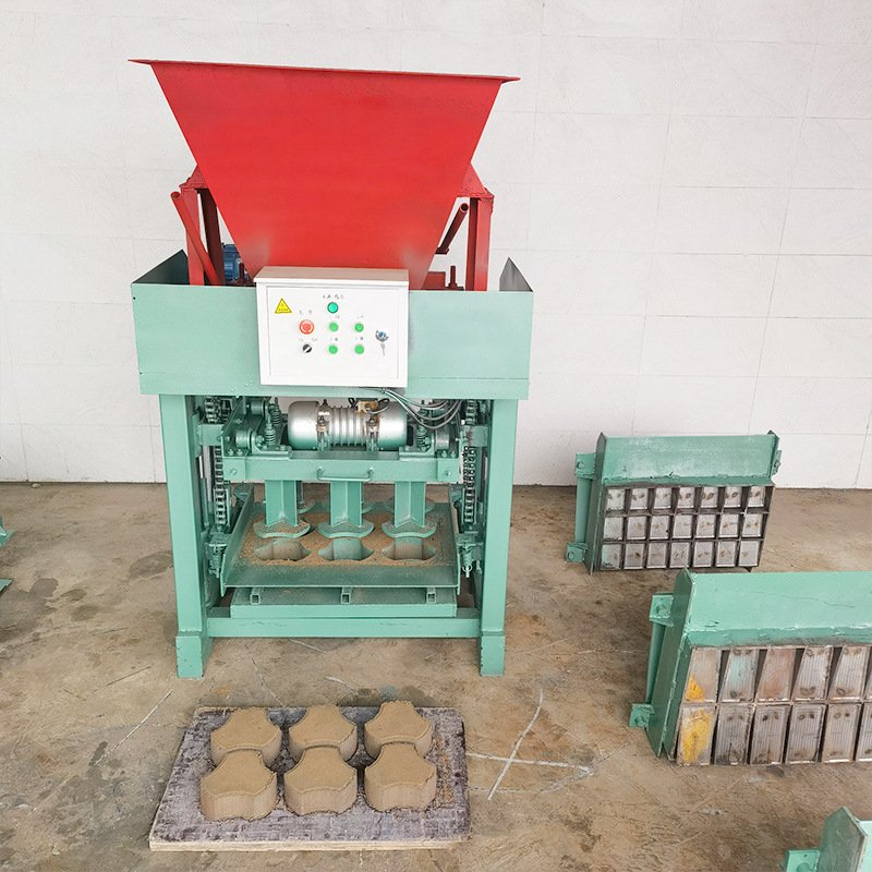Factory Direct Sales Of Color Brick Production Equipment Fast Delivery Hollow Brick Making Machine Low Price