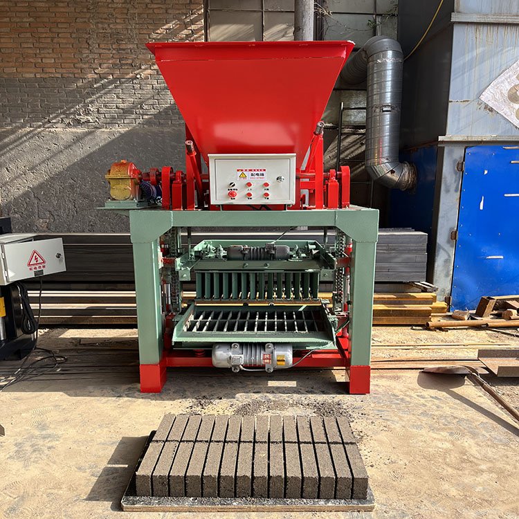Factory Direct Sales Of Color Brick Production Equipment Fast Delivery Hollow Brick Making Machine Low Price