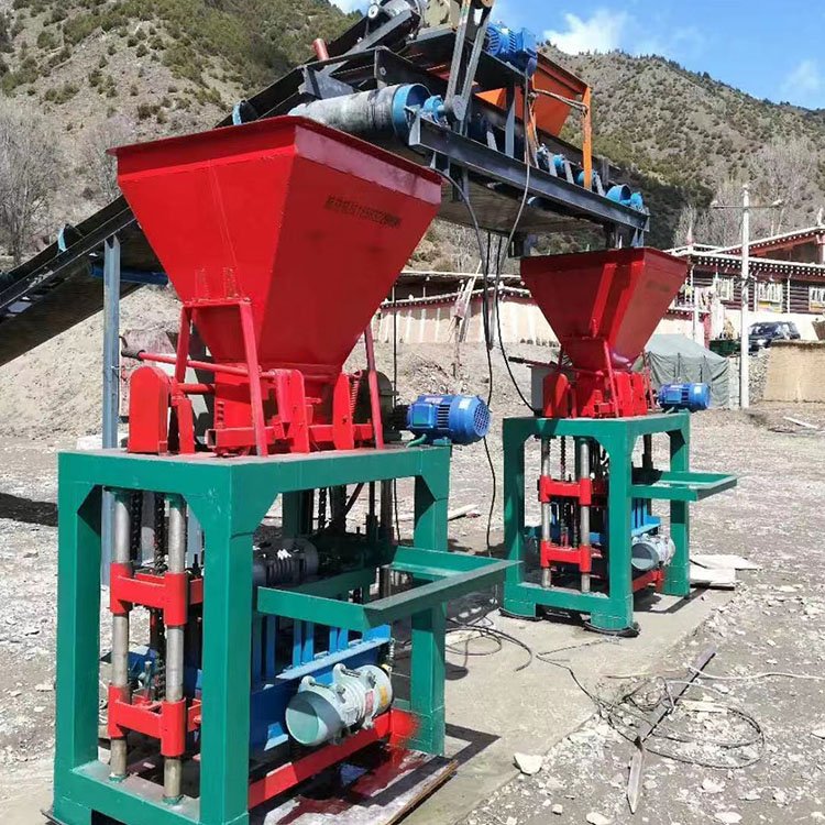 Factory Direct Sales Of Color Brick Production Equipment Fast Delivery Hollow Brick Making Machine Low Price