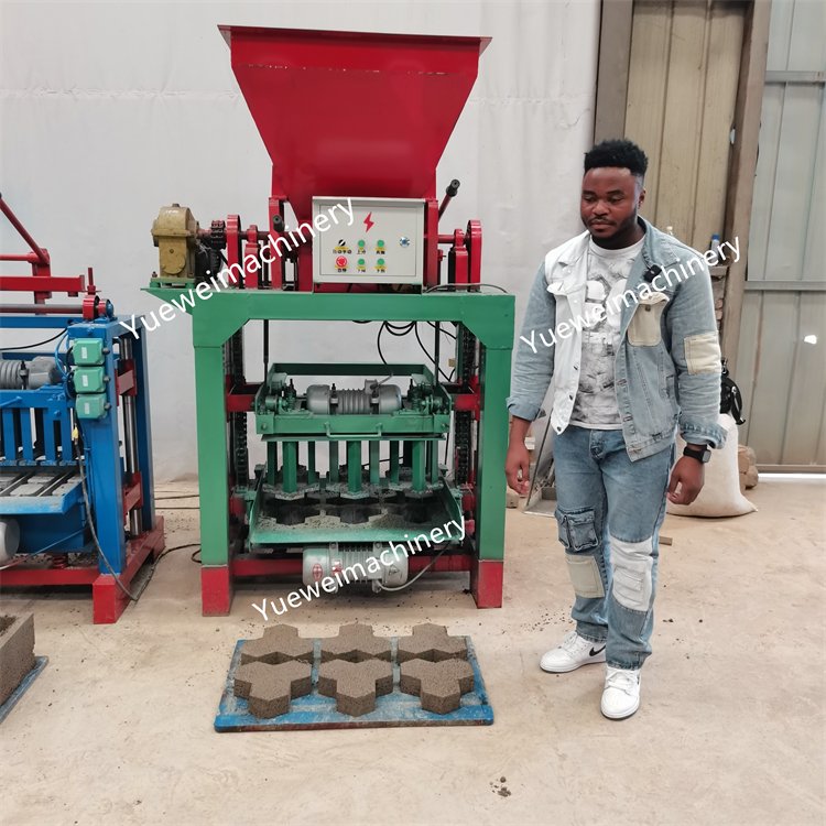 Popular High Quality Semi-Automatic Construction Machinery Concrete Cement Hollow Solid Block Brick Making Machine for Sale