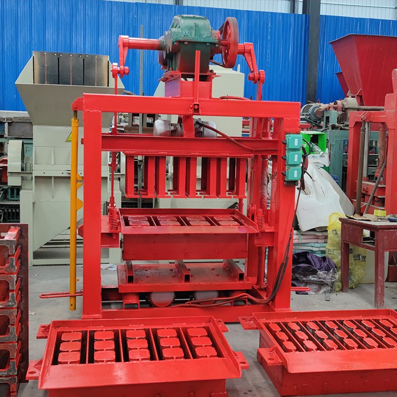 Full automatic low-cost and high-yield building face brick solid hollow concrete brick making machine