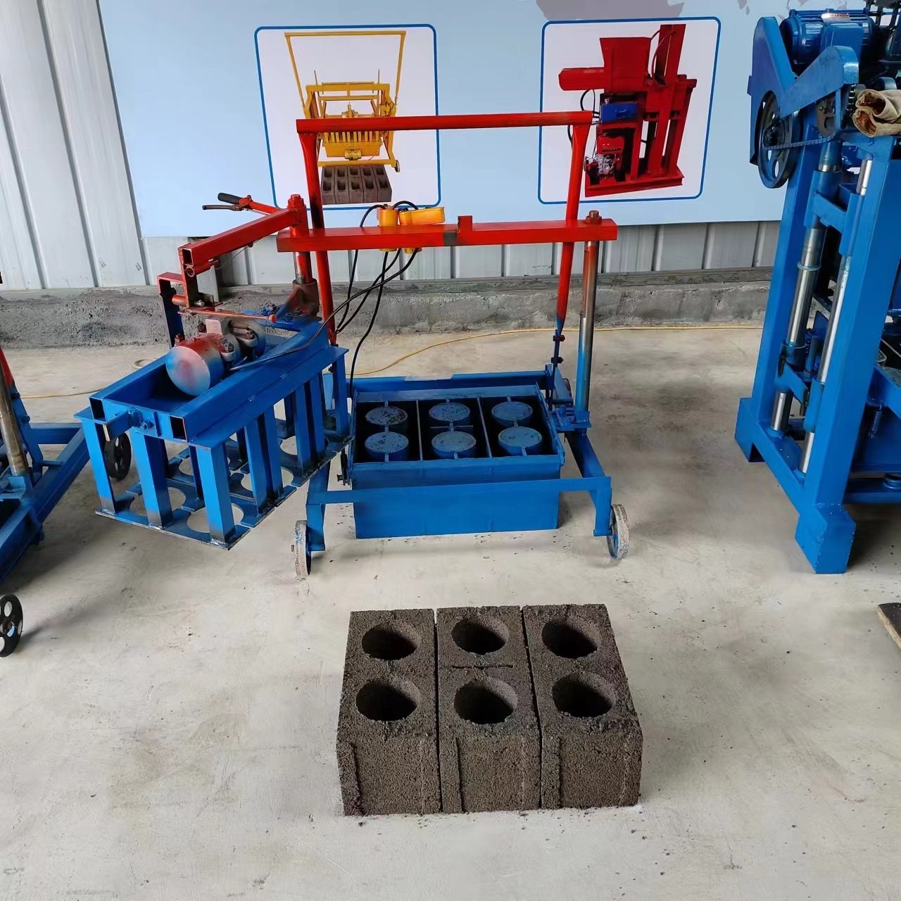 Mobile Manual Brick Making Machinery In Small Industrial Easy To Operate Concrete Brick Making Machine