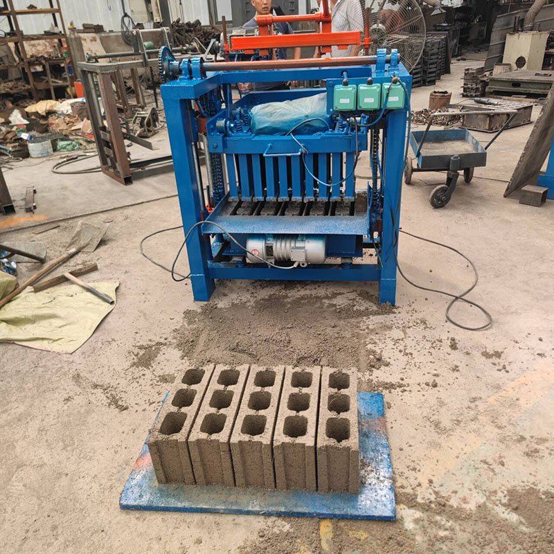 4-40C Small Machine for Home Machine Manufacture Brick Bricks Maker Machine