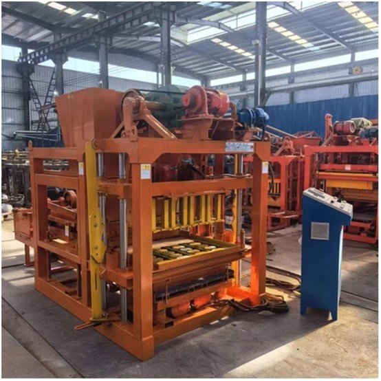 Automatic Hydraulic Press Brick Making Machine Soil Brick Machine Making Automatic China Brick Making Machine