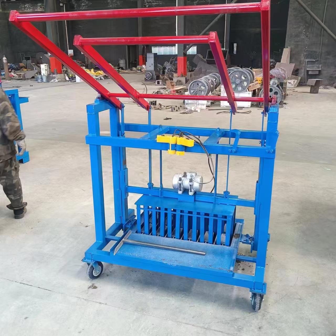 Factory Low Price Small Direct Push Three Piece Hollow Block Forming Brick Making Machine