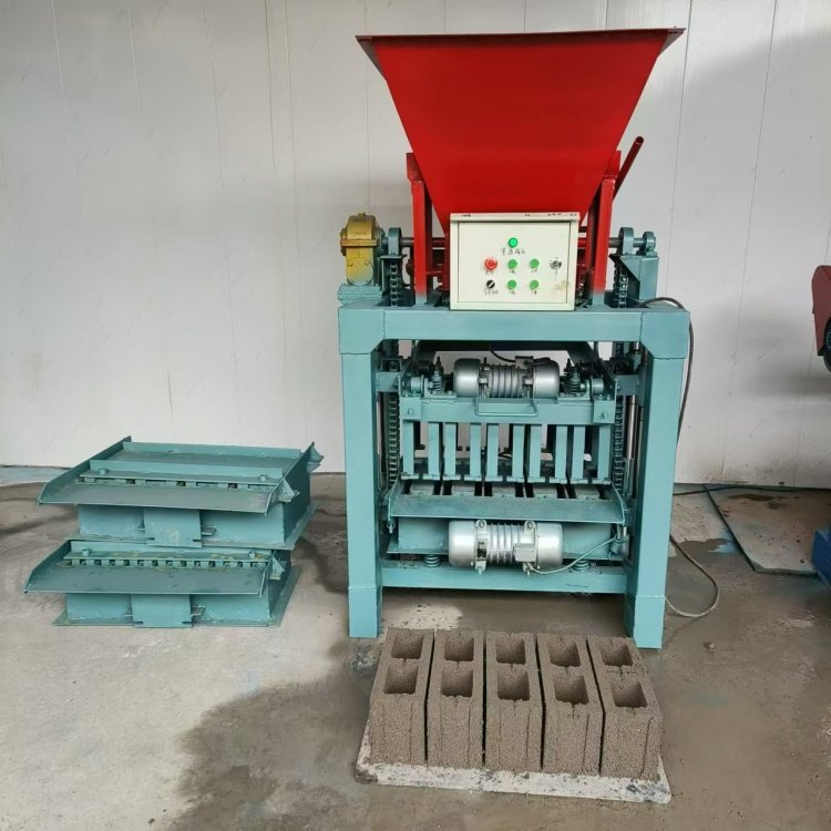 2024 Brick Making Machine Cement Semi-Automatic Brick Making Machine 4-35B Brick Production Line