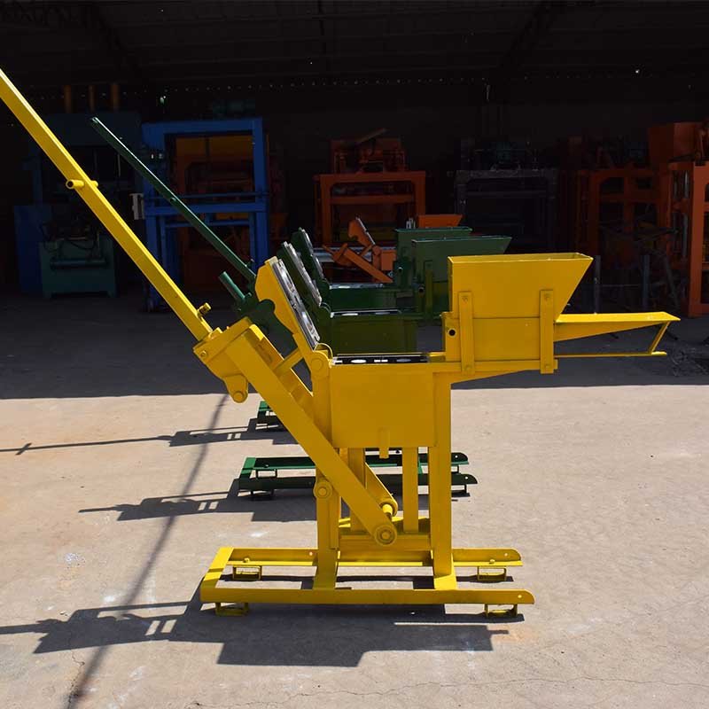 Wholesale price interlocking clay brick making machine