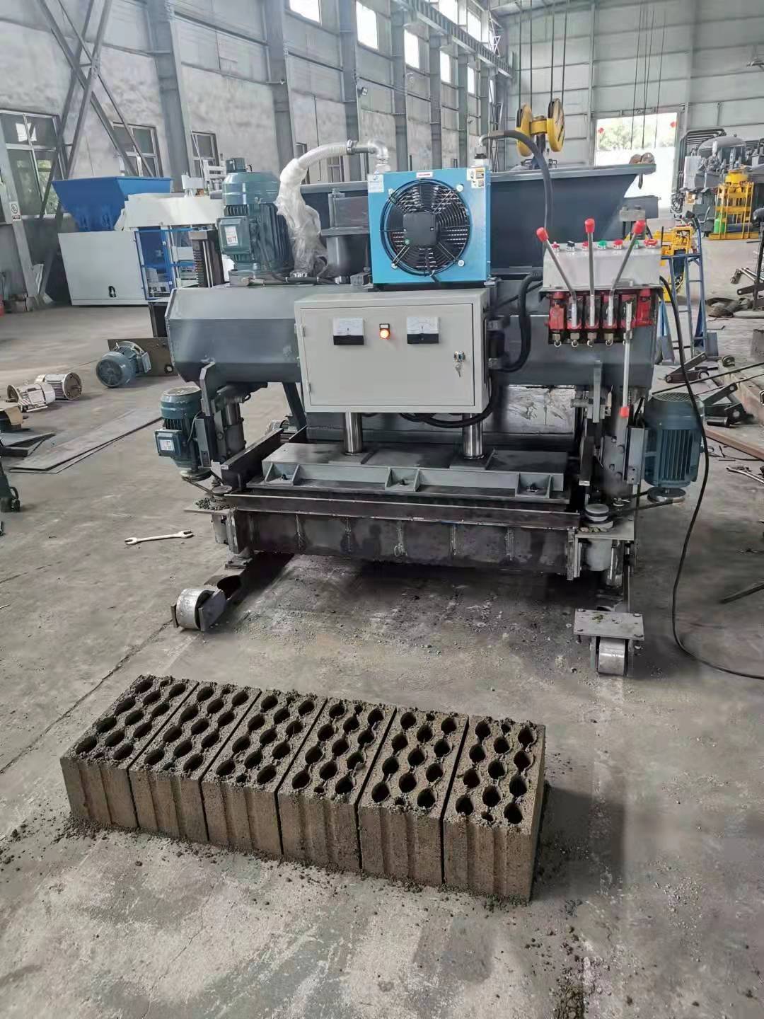 Small mobile type brick-making machine make block machine BMM-6A for brick-sellers