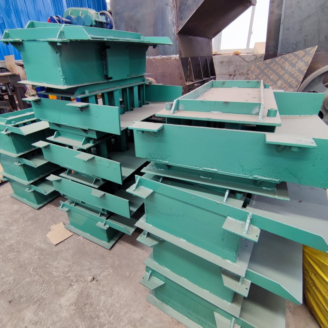Low Cost Cheap Economical Semi-automatic Brick Machine Block Machine Popular Widely Used In Cote d'Ivoire