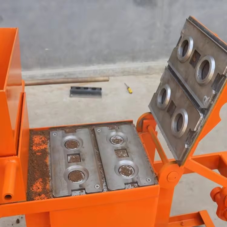 LONTA QMR2-40 manual brick maker hollow paver mould mud earth soil clay brick block making machine brique en terre