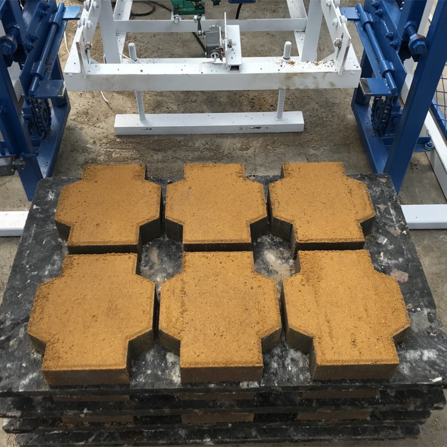 QT4-15S weida brand cement brick making machine interlock fly ash brick making machine price small block making machine