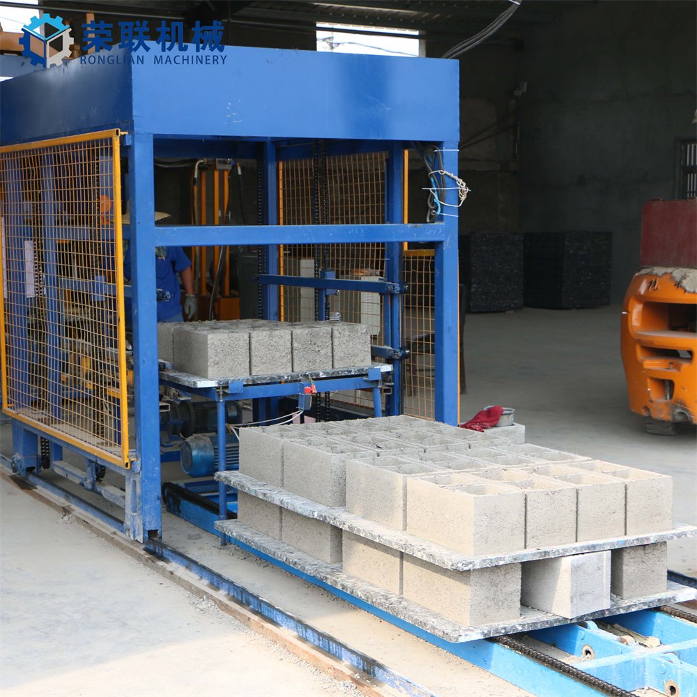 High Quality Construction Machinery Paver Machine Concrete Brick Making Machine Price sale in Nigeria